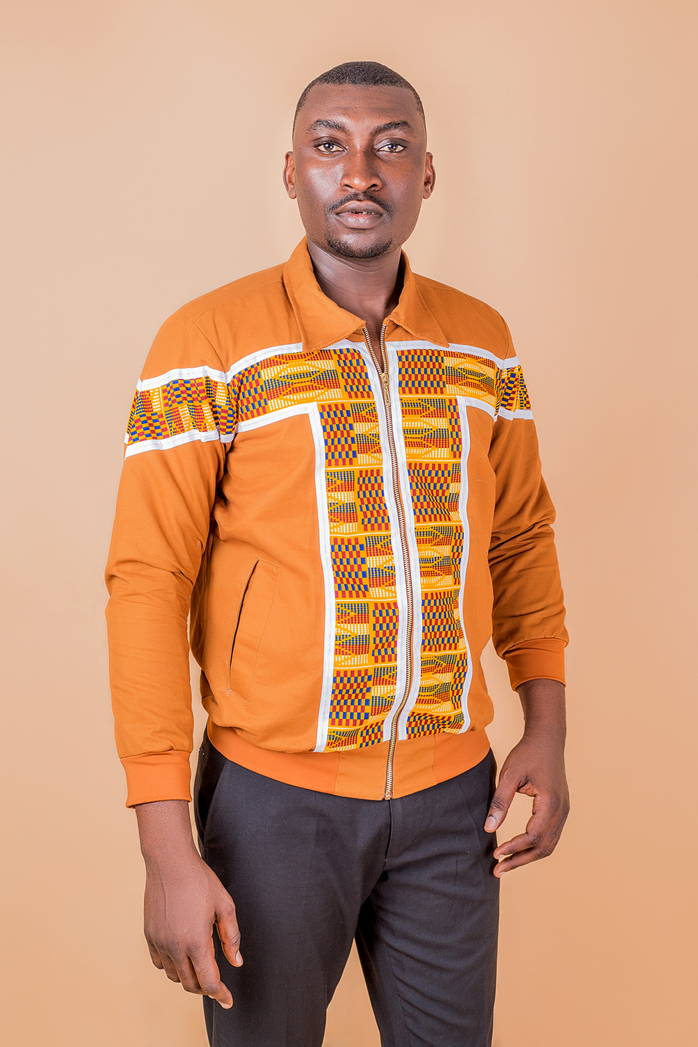 Bomber à col large à imprimé africain pour homme (Marron/ Blanc)